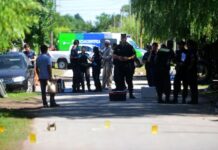 La Plata: investigan el fallecimiento de un joven hallado en la vía pública